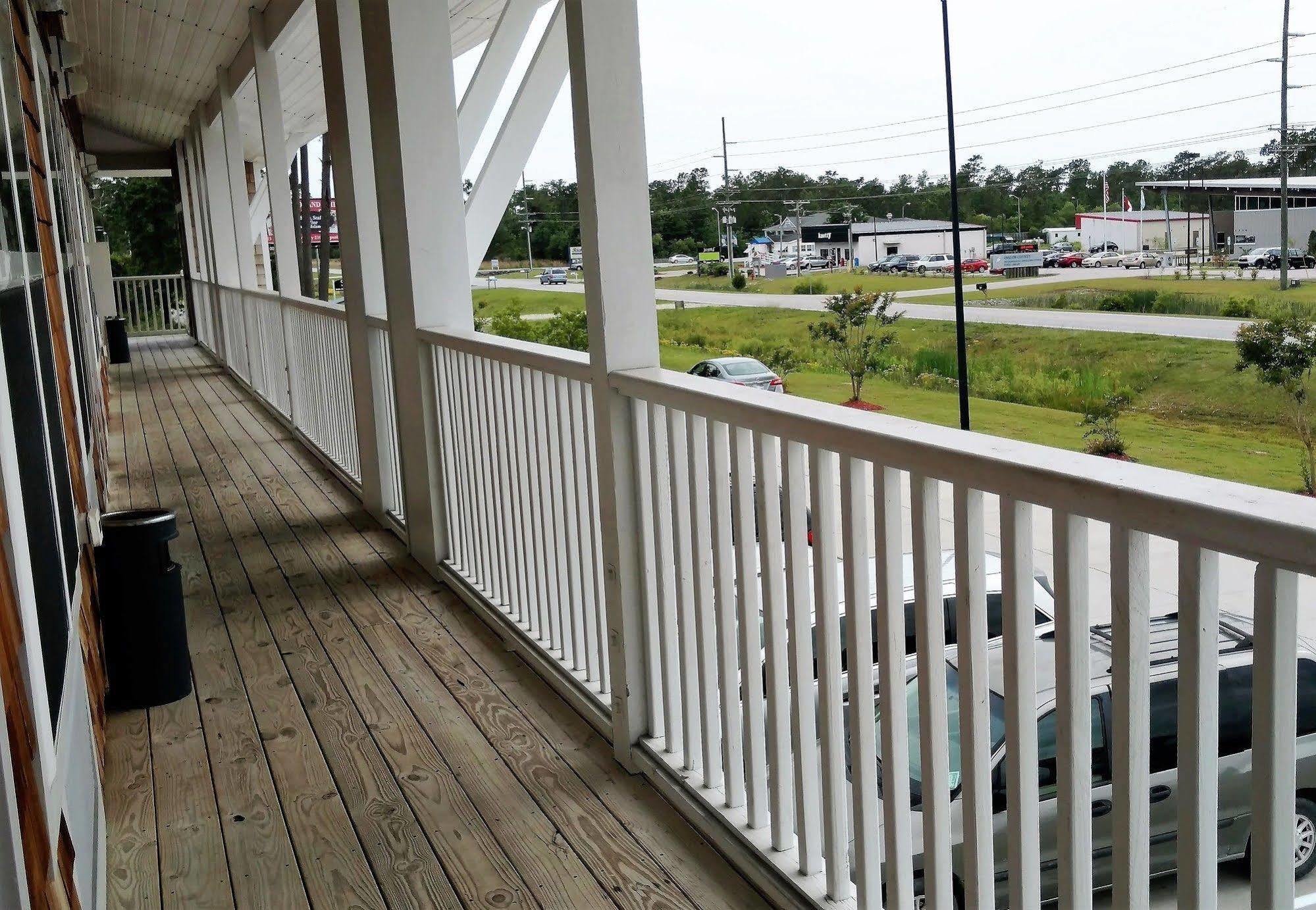 Topsail Shores Inn Sneads Ferry Kültér fotó